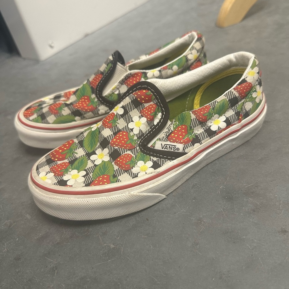 Vans Kids Slip-On Sneakers - Strawberry and Floral Design